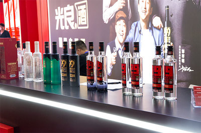 銷售突破2億瓶,光良“沉下去”!